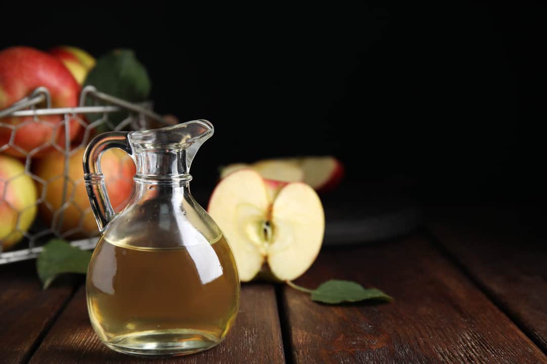 how to naturally keep mice away using vinegar