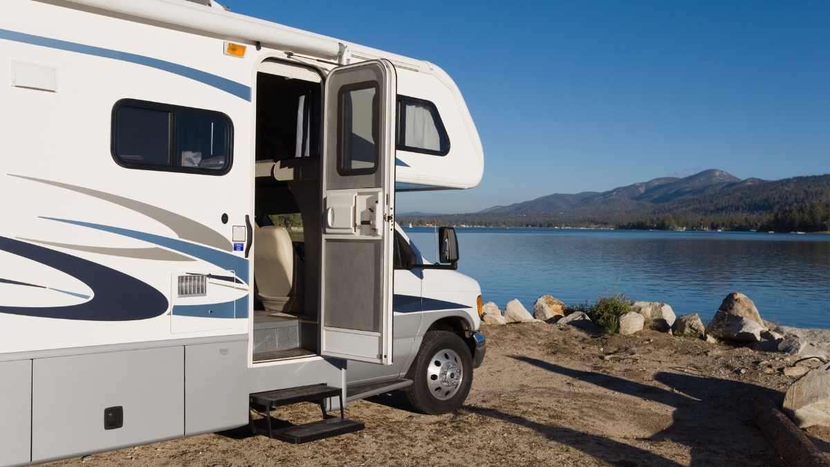 best scents to use to keep mice out of your RV